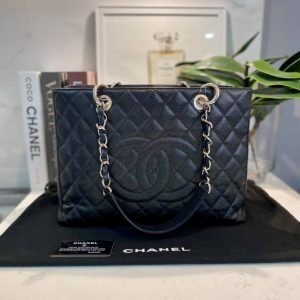 100% Authentic Chanel GST Caviar in Black Series 15xxxx